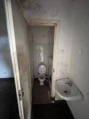 Право аренды помещения площадью 8,7 кв. м в Апраксином дворе.